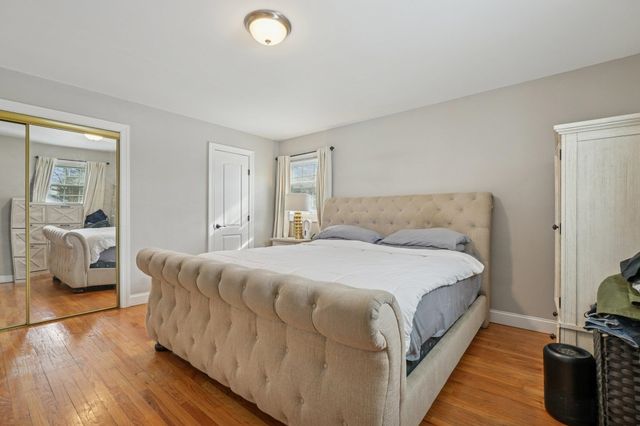 25 NATHAN WAY, Wayne, NJ 07470