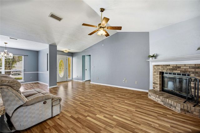 11624 NW 13TH LANE, Gainesville, FL 32606