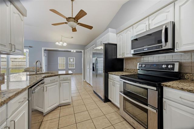11624 NW 13TH LANE, Gainesville, FL 32606