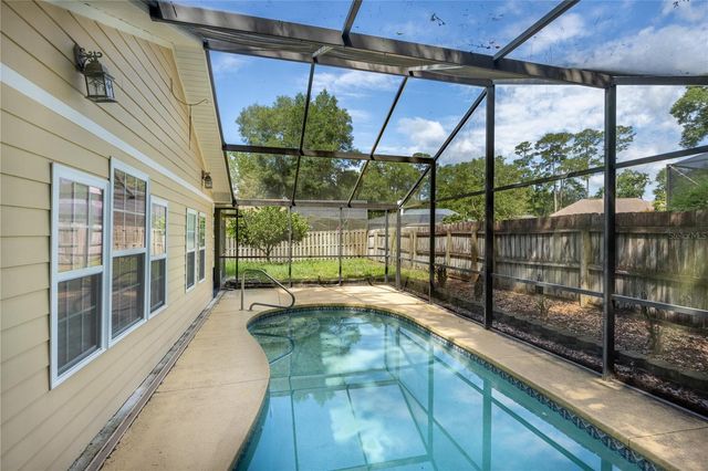 11624 NW 13TH LANE, Gainesville, FL 32606
