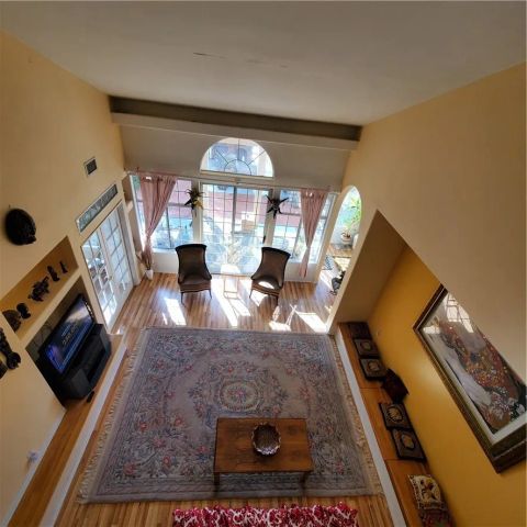 12944 Woodbridge Street, Studio City, CA 91604