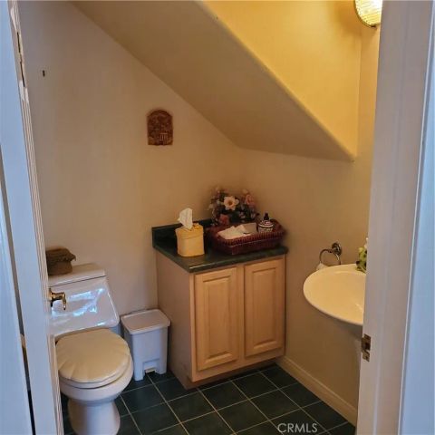 12944 Woodbridge Street, Studio City, CA 91604
