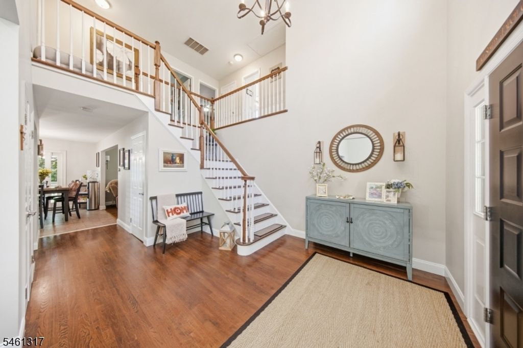 18 Metro Vista Dr, Hawthorne Boro, NJ 07506 — photo 2