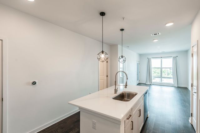 1677 54th Ave N Apt 438, Nashville, TN 37209