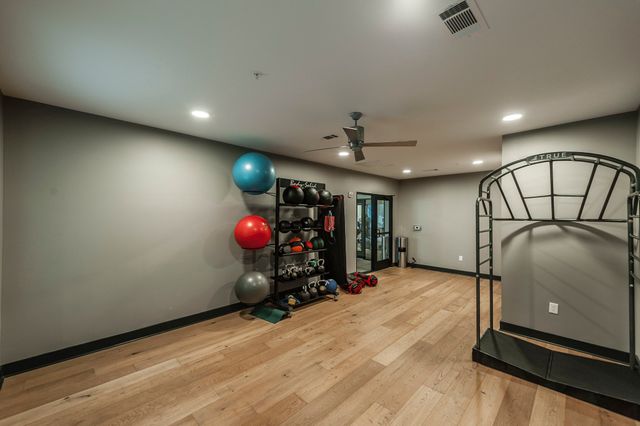 1677 54th Ave N Apt 438, Nashville, TN 37209
