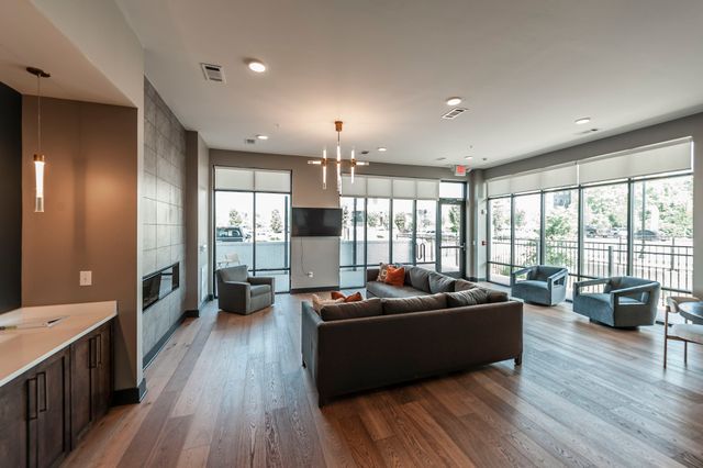 1677 54th Ave N Apt 438, Nashville, TN 37209