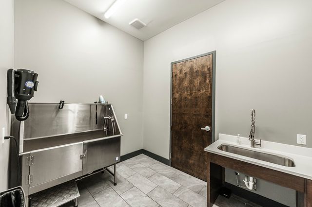 1677 54th Ave N Apt 438, Nashville, TN 37209
