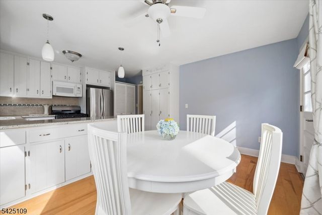 11 Oakdale Rd, Parsippany-troy Hills Twp., NJ 07834
