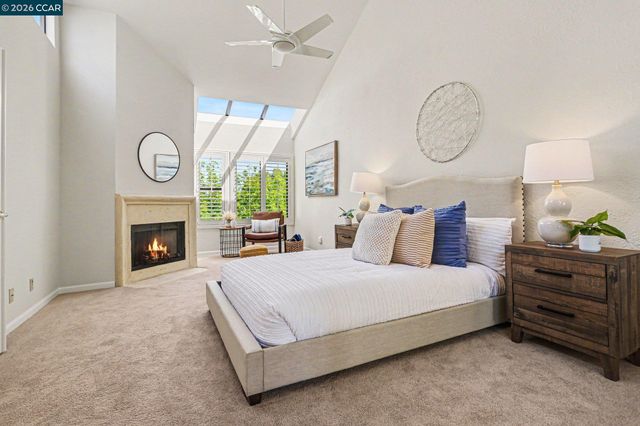 1827 Lamplight Court, Walnut Creek, CA 94597