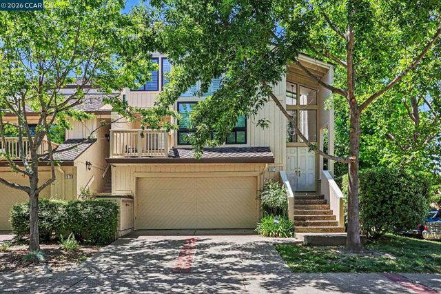 1827 Lamplight Court, Walnut Creek, CA 94597