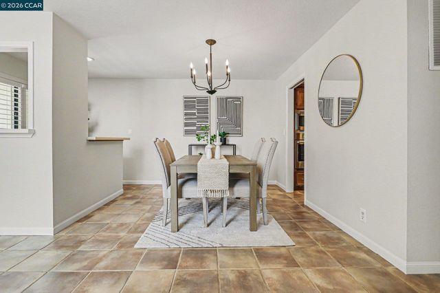 1827 Lamplight Court, Walnut Creek, CA 94597