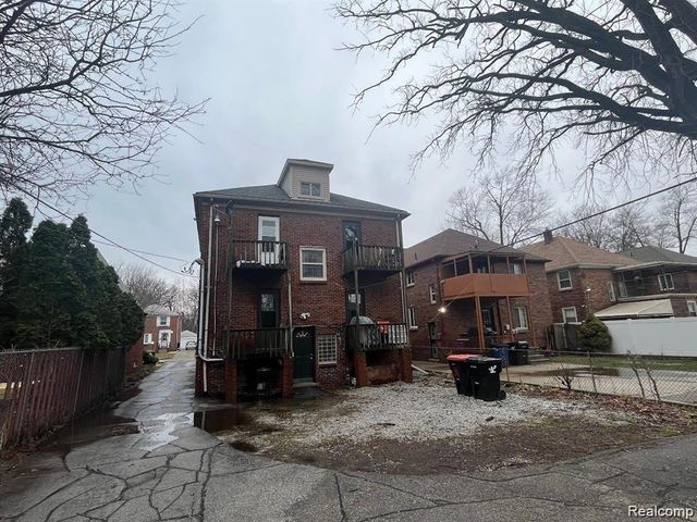 4830 Grayton, Detroit, MI 48224