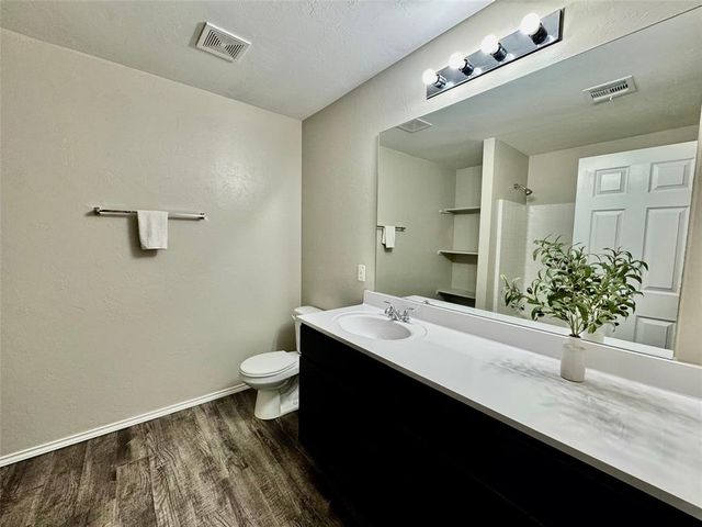 11516 Ruger Road, Yukon, OK 73099