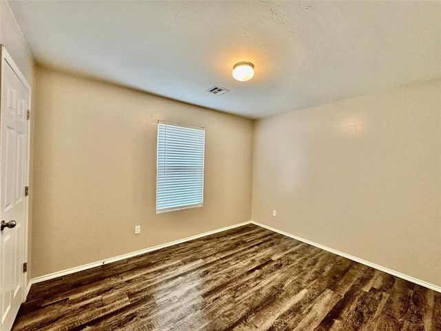 11516 Ruger Road, Yukon, OK 73099