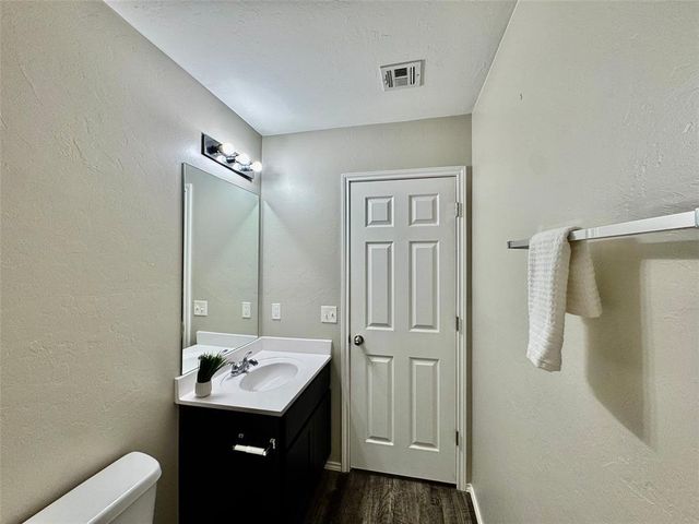 11516 Ruger Road, Yukon, OK 73099