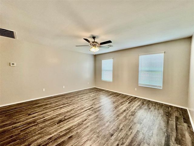 11516 Ruger Road, Yukon, OK 73099