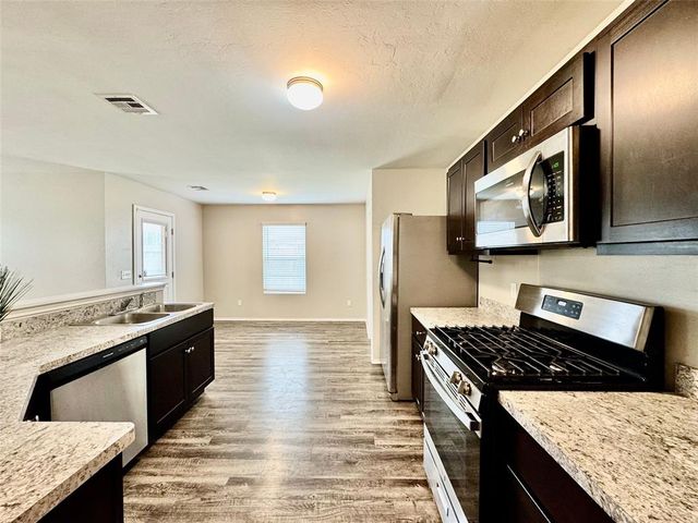 11516 Ruger Road, Yukon, OK 73099
