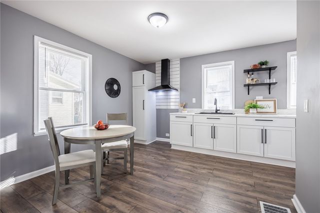 255 Melville Street, Rochester, NY 14609