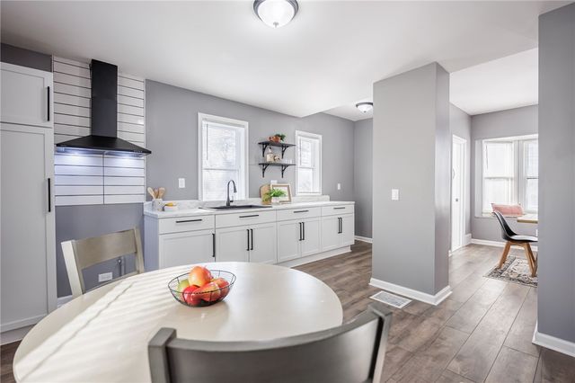 255 Melville Street, Rochester, NY 14609