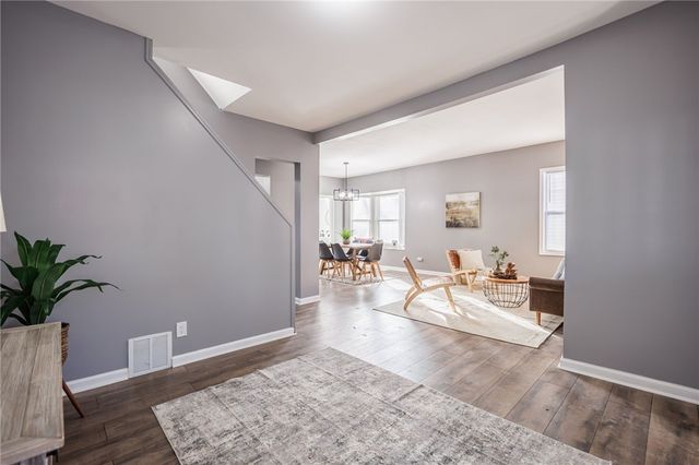 255 Melville Street, Rochester, NY 14609