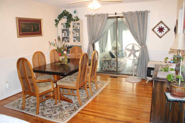 1170 Hanging Rock Road, Boiling Springs, SC 29316
