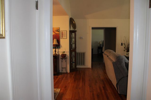 1170 Hanging Rock Road, Boiling Springs, SC 29316