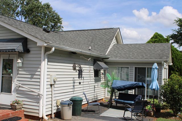 1170 Hanging Rock Road, Boiling Springs, SC 29316