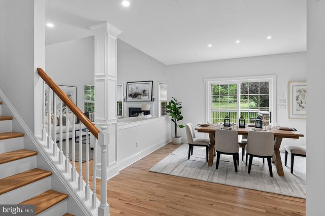 1040 BRICK HOUSE FARM LN, Newtown Square, PA 19073