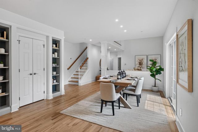 1040 BRICK HOUSE FARM LN, Newtown Square, PA 19073
