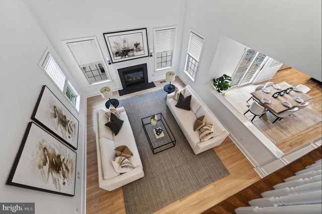 1040 BRICK HOUSE FARM LN, Newtown Square, PA 19073