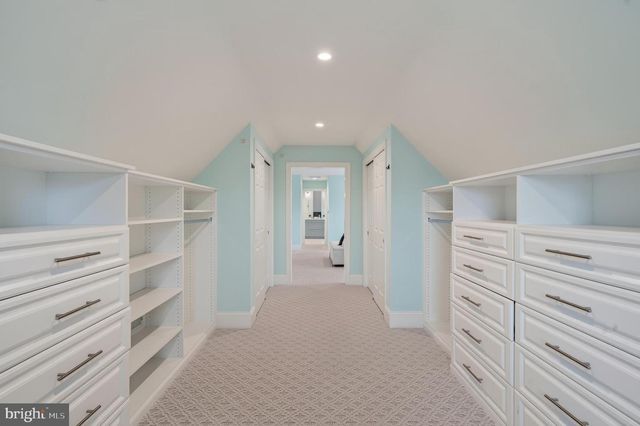 1040 BRICK HOUSE FARM LN, Newtown Square, PA 19073