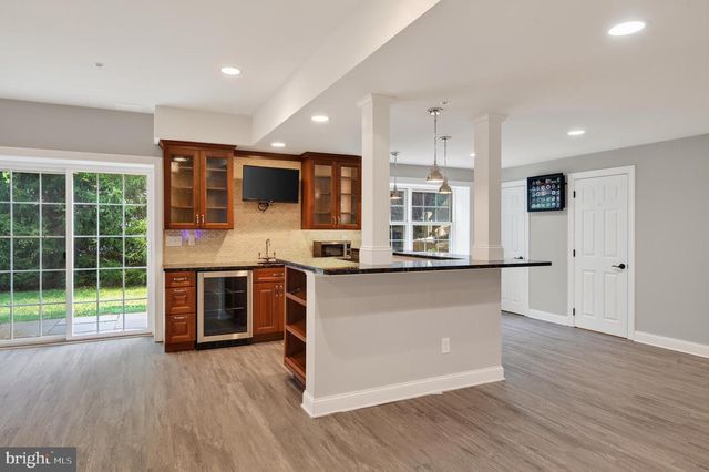 1040 BRICK HOUSE FARM LN, Newtown Square, PA 19073