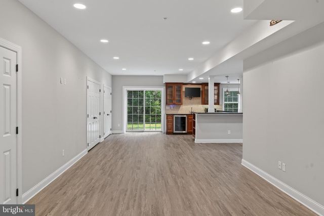 1040 BRICK HOUSE FARM LN, Newtown Square, PA 19073