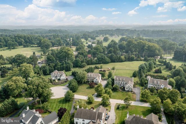 1040 BRICK HOUSE FARM LN, Newtown Square, PA 19073