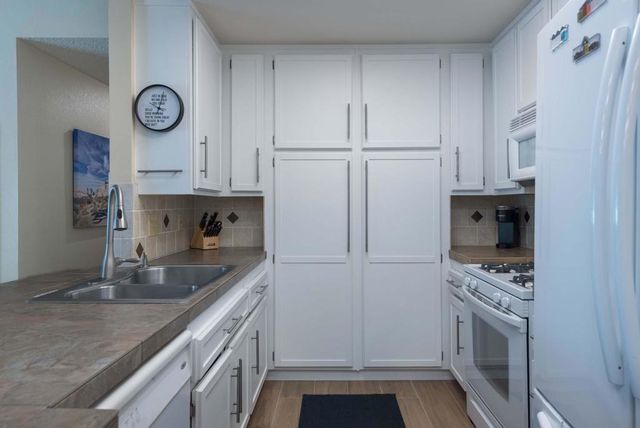 31200 Landau Boulevard 2204, Cathedral City, CA 92234