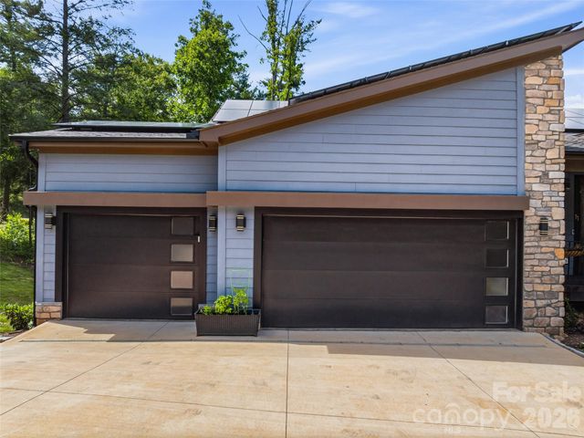11 Timber Hill Drive, Leicester, NC 28748