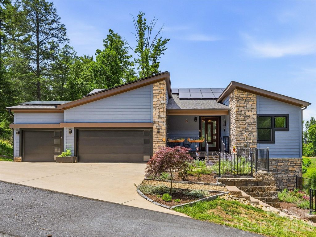11 Timber Hill Drive, Leicester, NC 28748