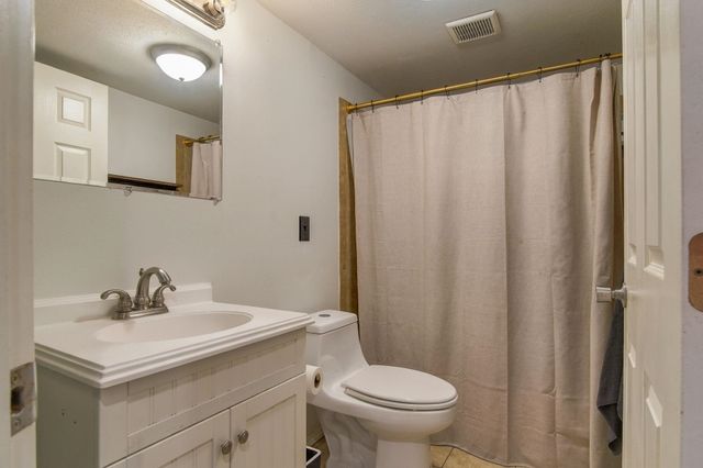 7403 E 3rd Ave, Spokane Valley, WA 99212