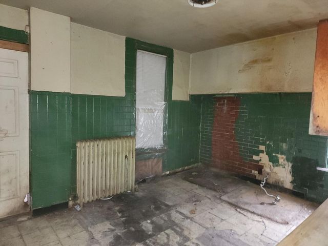 5633 S Sangamon Street, Chicago, IL 60621