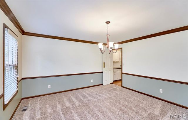 1921 Wolfcreek Pass Court, Wildwood, MO 63011