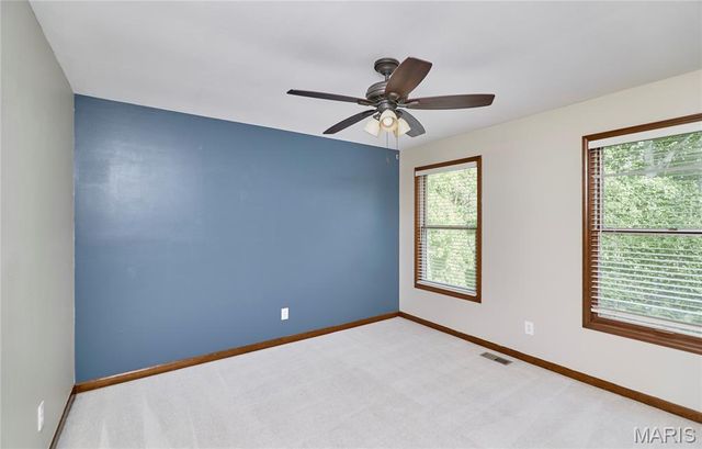 1921 Wolfcreek Pass Court, Wildwood, MO 63011