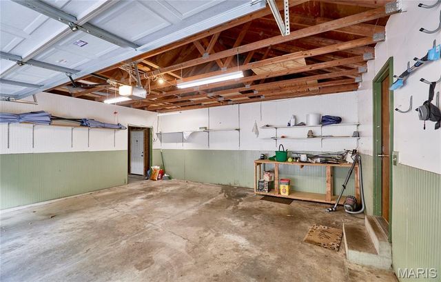 1921 Wolfcreek Pass Court, Wildwood, MO 63011