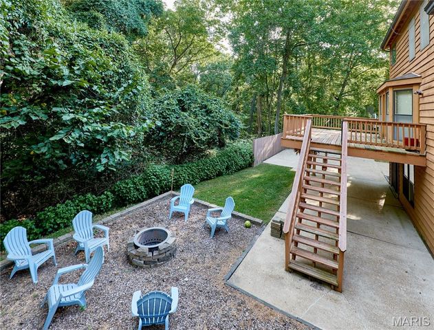 1921 Wolfcreek Pass Court, Wildwood, MO 63011