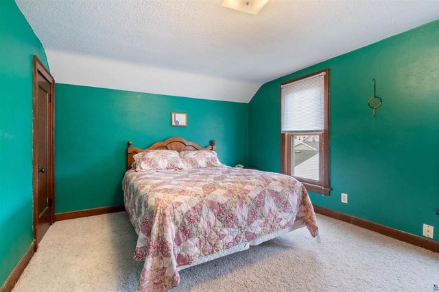 1522 4th St, Superior, WI 54880