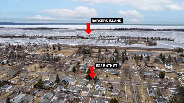 1522 4th St, Superior, WI 54880