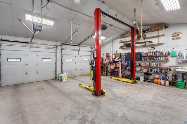 1522 4th St, Superior, WI 54880
