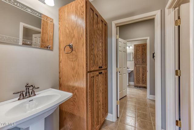 107 Asher Court, Elizabethton, TN 37643