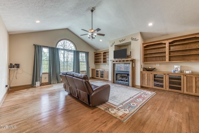 107 Asher Court, Elizabethton, TN 37643