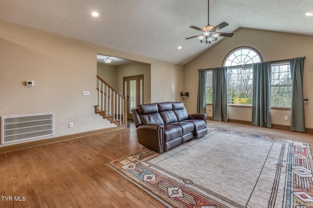 107 Asher Court, Elizabethton, TN 37643