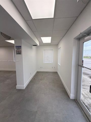 2196 Ali Baba Ave, Opa-locka, FL 33054